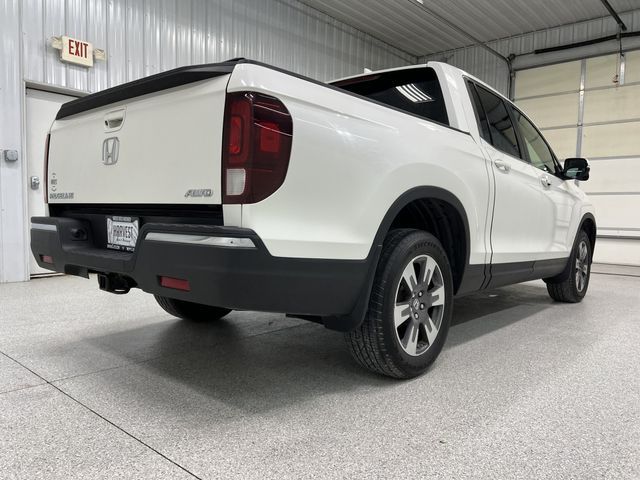 2017 HONDA RIDGELINE RTL-T 5FPYK3F68HB021239