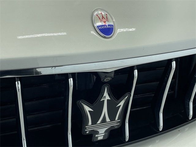 2017 MASERATI LEVANTE ZN661XUS4HX250533
