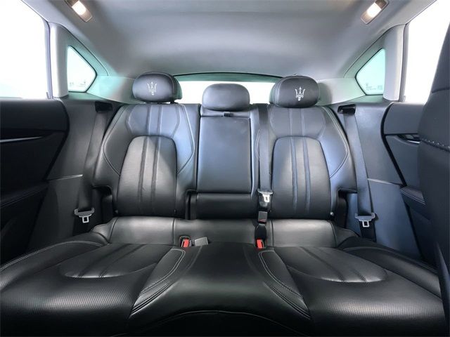 2017 MASERATI LEVANTE ZN661XUS4HX250533