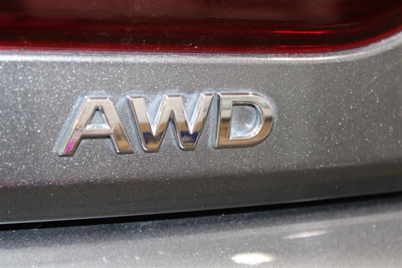 2018 INFINITI Q60 2.0T LUXE JN1CV7EL3JM250050