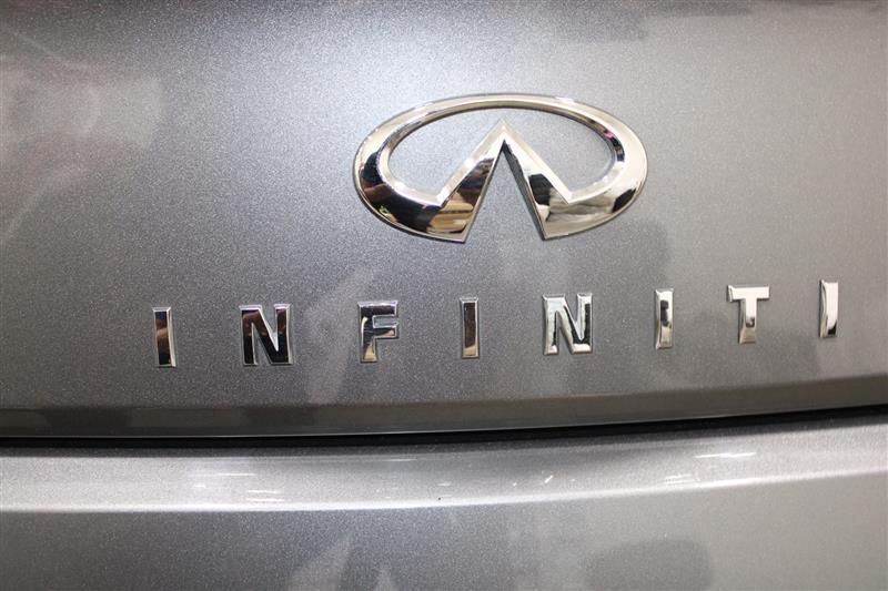 2018 INFINITI Q60 2.0T LUXE JN1CV7EL3JM250050