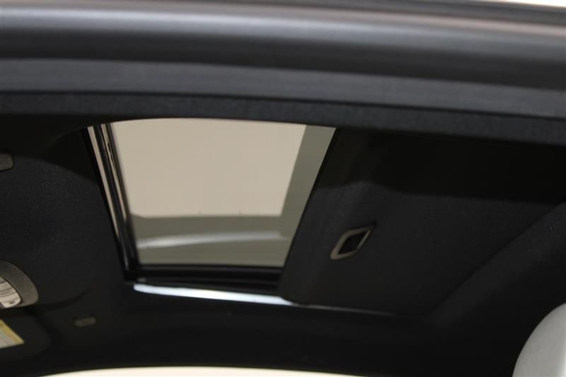 2018 INFINITI Q60 2.0T LUXE JN1CV7EL3JM250050