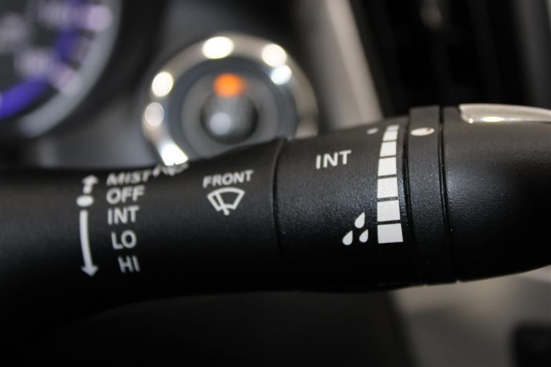 2018 INFINITI Q60 2.0T LUXE JN1CV7EL3JM250050