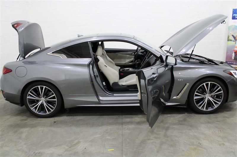 2018 INFINITI Q60 2.0T LUXE JN1CV7EL3JM250050