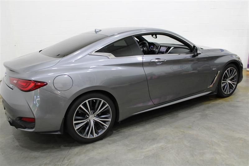2018 INFINITI Q60 2.0T LUXE JN1CV7EL3JM250050