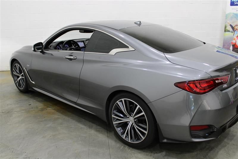 2018 INFINITI Q60 2.0T LUXE JN1CV7EL3JM250050