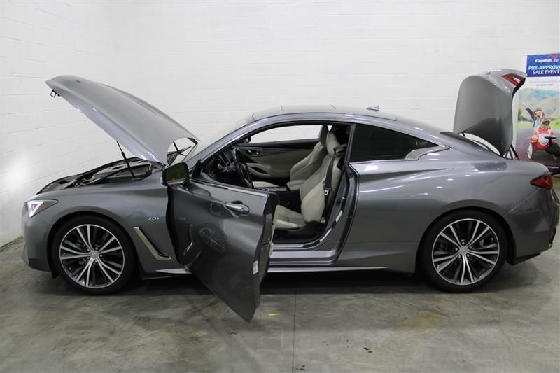 2018 INFINITI Q60 2.0T LUXE JN1CV7EL3JM250050