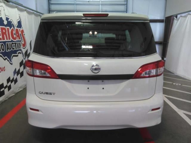 2014 NISSAN QUEST S JN8AE2KPXE9101016