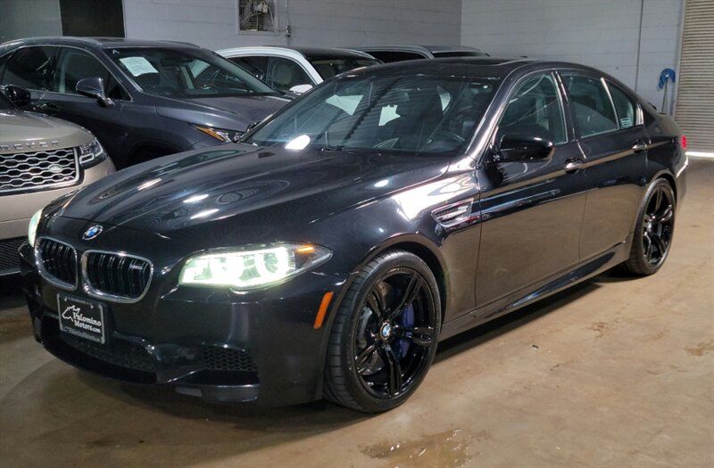 2014 BMW M5 WBSFV9C58ED593042