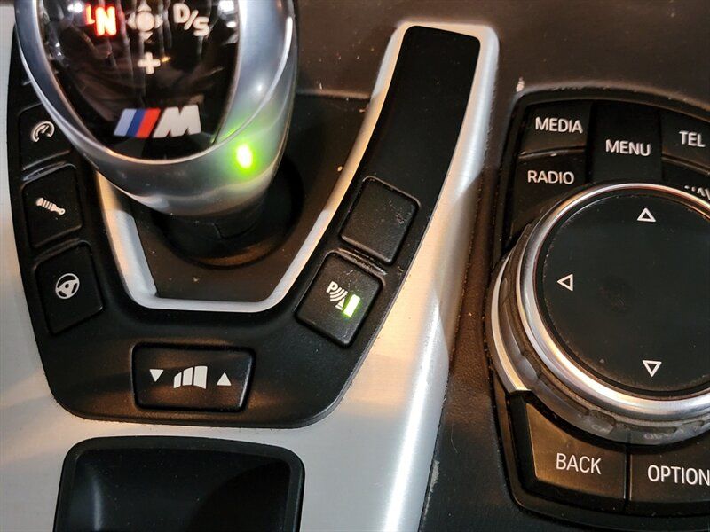 2014 BMW M5 WBSFV9C58ED593042
