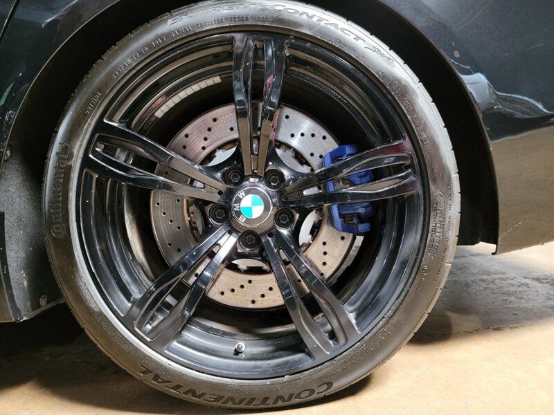 2014 BMW M5 WBSFV9C58ED593042