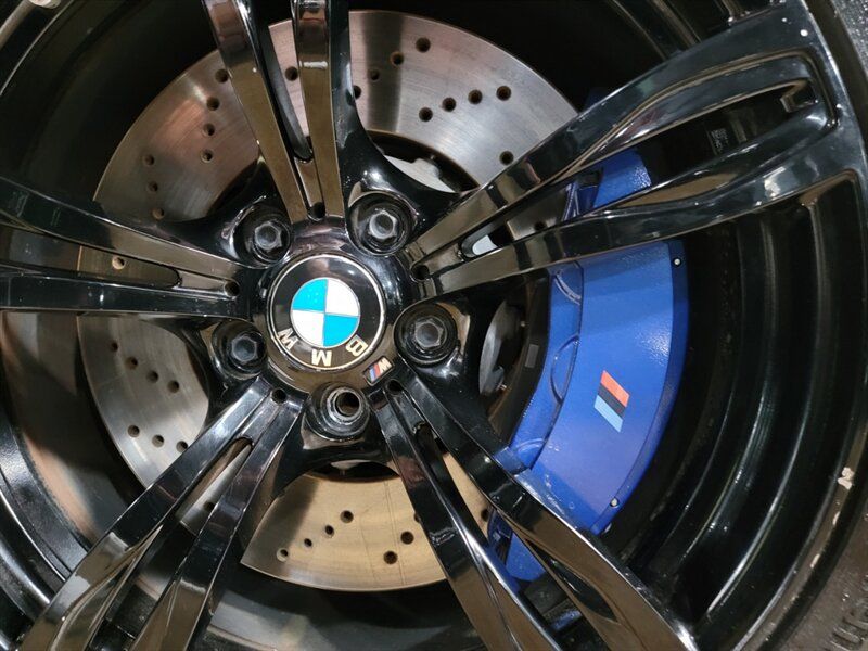2014 BMW M5 WBSFV9C58ED593042