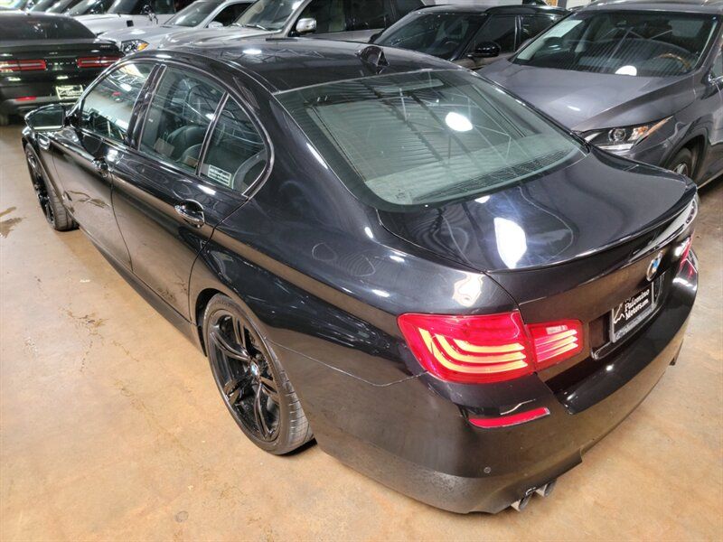 2014 BMW M5 WBSFV9C58ED593042