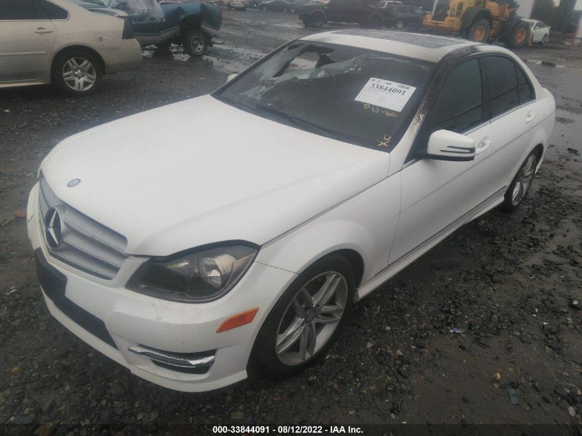 2013 MERCEDES-BENZ C 300 4MATIC WDDGF8AB5DG130936