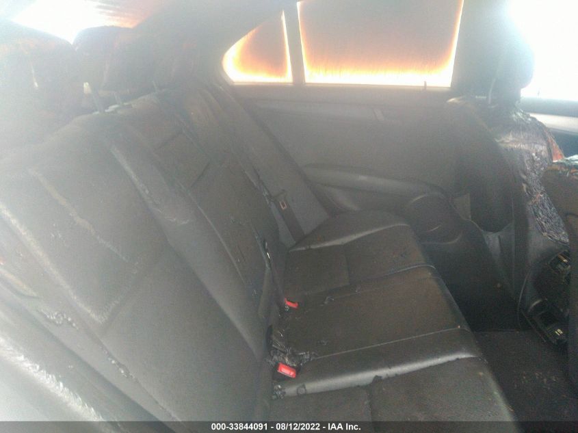 2013 MERCEDES-BENZ C 300 4MATIC WDDGF8AB5DG130936