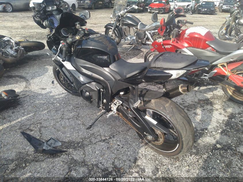 2014 SUZUKI GSX-R1000 JS1GT78A2E2101042