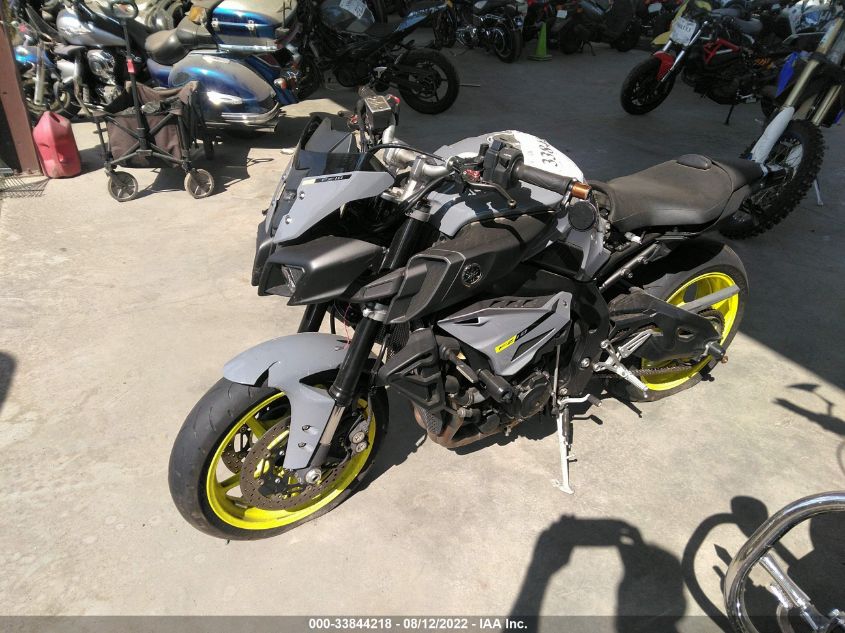 2017 YAMAHA FZ10 JYARN48EXHA001304