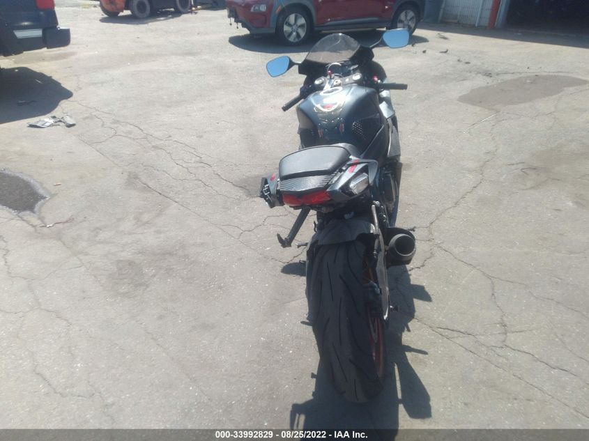 2017 SUZUKI GSX-R600 JS1GN7FA0H2100649