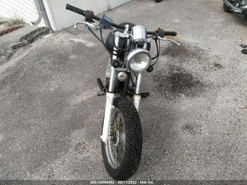 2000 SUZUKI GZ250 JS1NJ48A1Y2100285