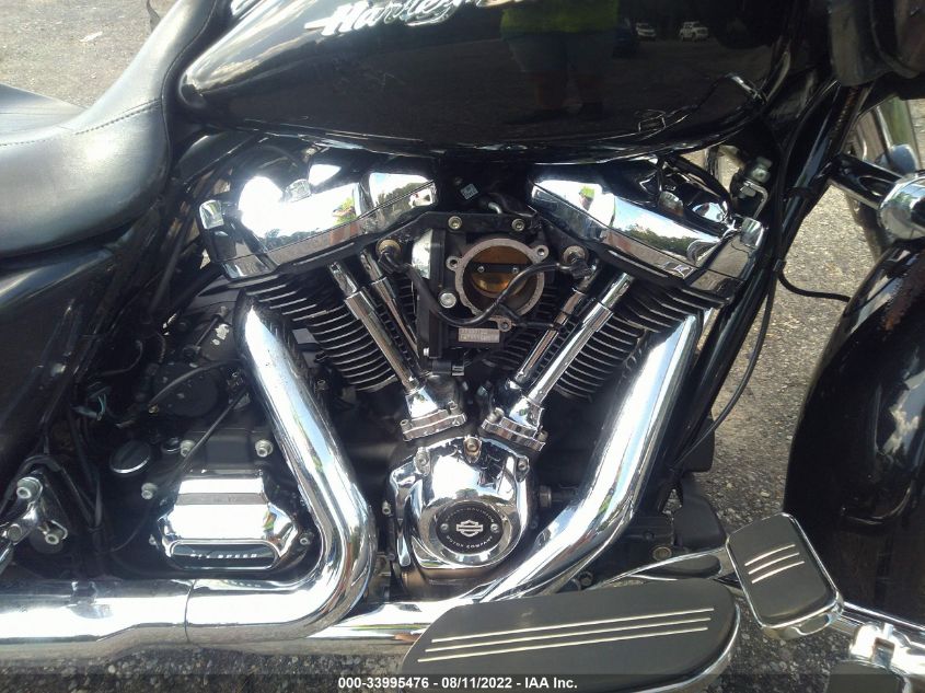 2017 HARLEY-DAVIDSON FLTRX ROAD GLIDE 1HD1KHC16HB638124