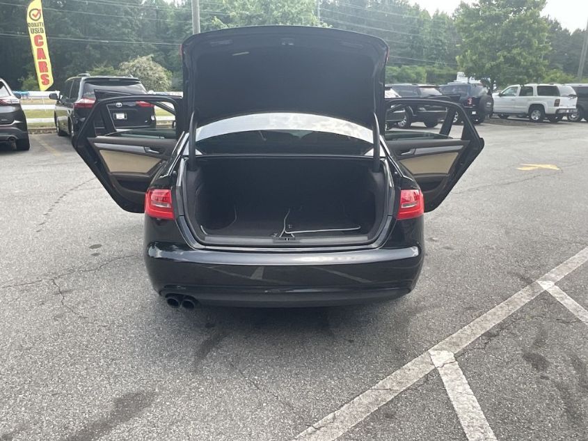 2013 AUDI A4 PREMIUM WAUBFAFL8DA048258
