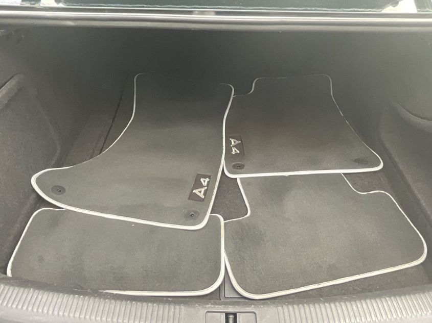 2013 AUDI A4 PREMIUM WAUBFAFL8DA048258