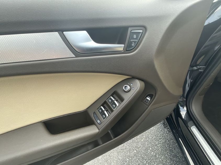 2013 AUDI A4 PREMIUM WAUBFAFL8DA048258