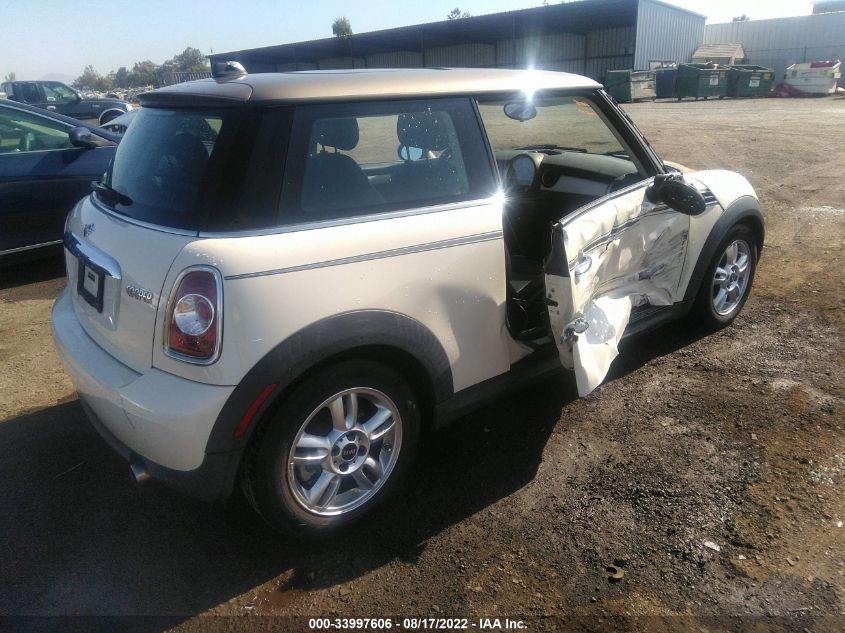 2013 MINI COOPER HARDTOP WMWSU3C52DT684539