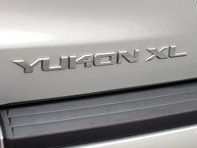 2019 GMC YUKON XL SLT 1GKS2GKC5KR320193