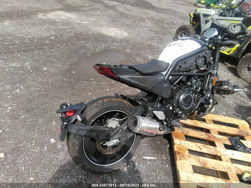 VIN LCEPEWL1XN6002785 2022 CFMOTO CX L