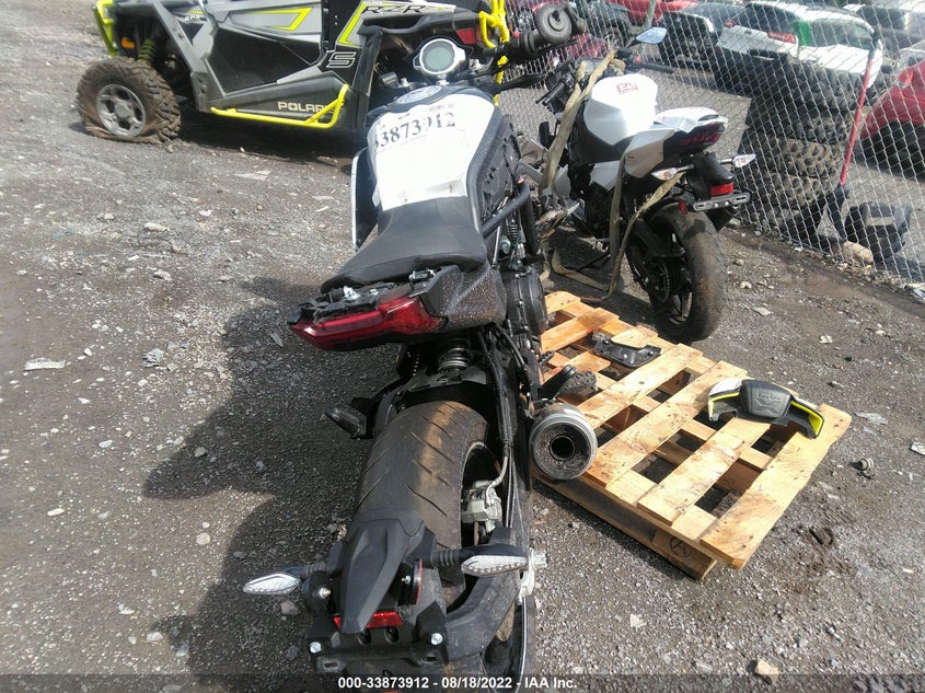VIN LCEPEWL1XN6002785 2022 CFMOTO CX L