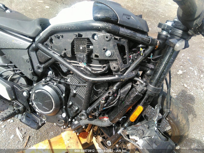 VIN LCEPEWL1XN6002785 2022 CFMOTO CX L