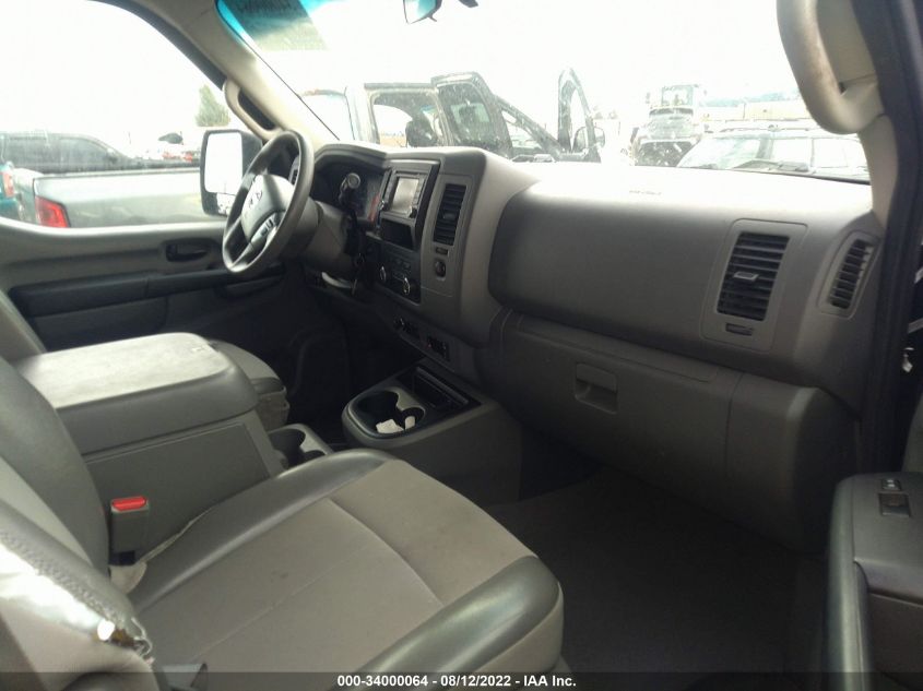 2015 NISSAN NVP SV 5BZAF0AA1FN850094