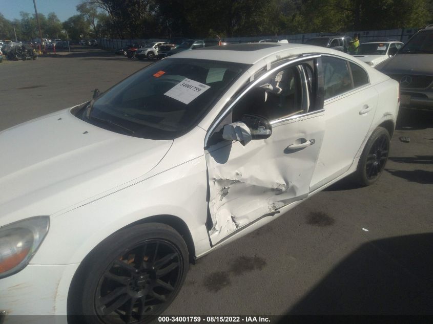 2013 VOLVO S60 T5 YV1612FS1D1214212