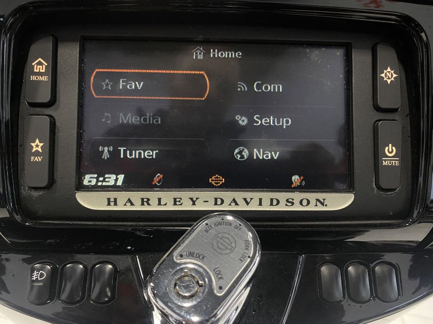 2017 HARLEY-DAVIDSON FLHTK ULTRA LIMITED 1HD1KED18HB644326