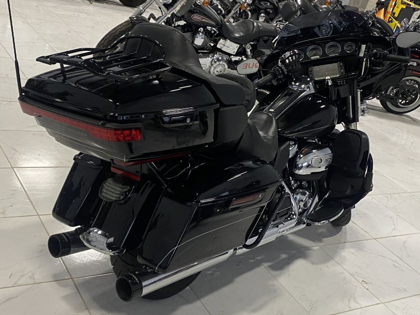 2017 HARLEY-DAVIDSON FLHTK ULTRA LIMITED 1HD1KED18HB644326