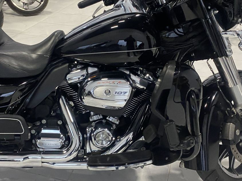 2017 HARLEY-DAVIDSON FLHTK ULTRA LIMITED 1HD1KED18HB644326