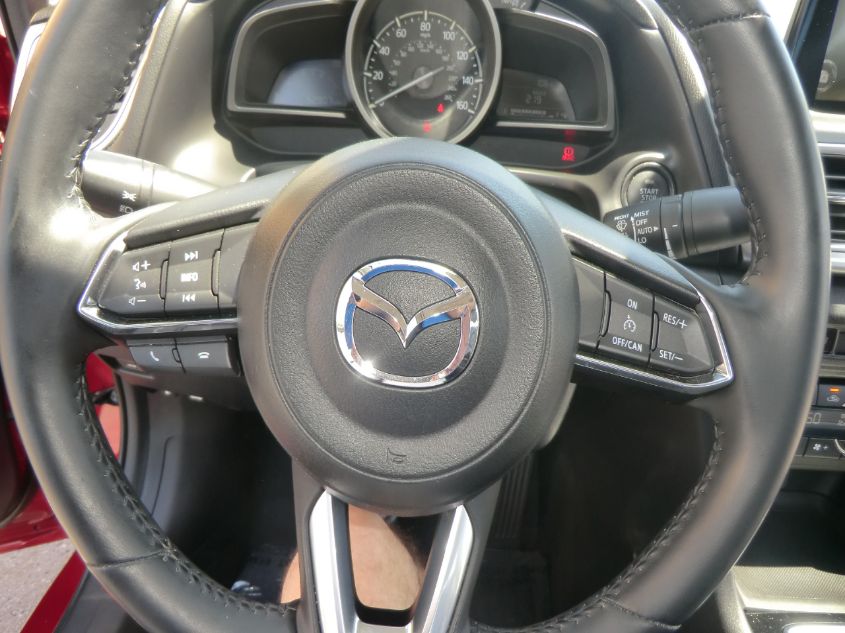 2017 MAZDA MAZDA3 4-DOOR TOURING 3MZBN1V78HM121175