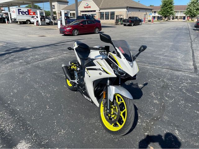 2018 YAMAHA YZFR3 A MH3RH15YXJK004049