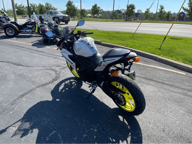 2018 YAMAHA YZFR3 A MH3RH15YXJK004049