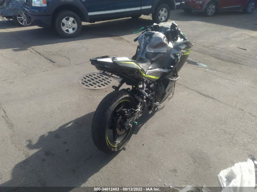 2021 KAWASAKI EX400 JKAEXKG11MDAC2494