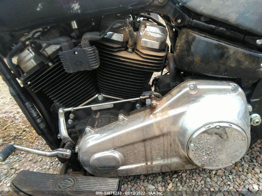 2019 HARLEY-DAVIDSON FLSL 1HD1YDJ22KB071906