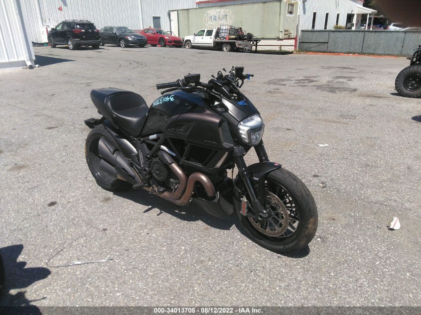 2016 DUCATI DIAVEL ZDM13BSW9GB028472