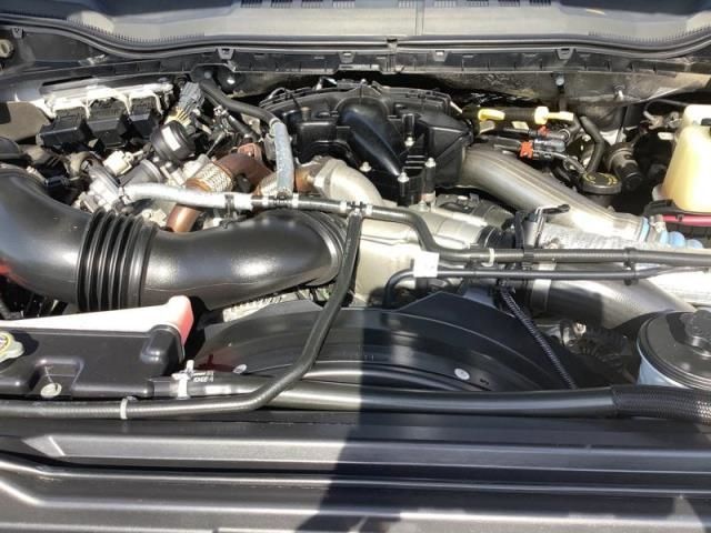2018 FORD SUPER DUTY F-450 DRW XL/XLT/LARIAT 1FT8W4DT1JEB00058