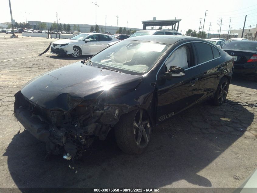2013 VOLVO S60 T6 YV1902FH9D2186495