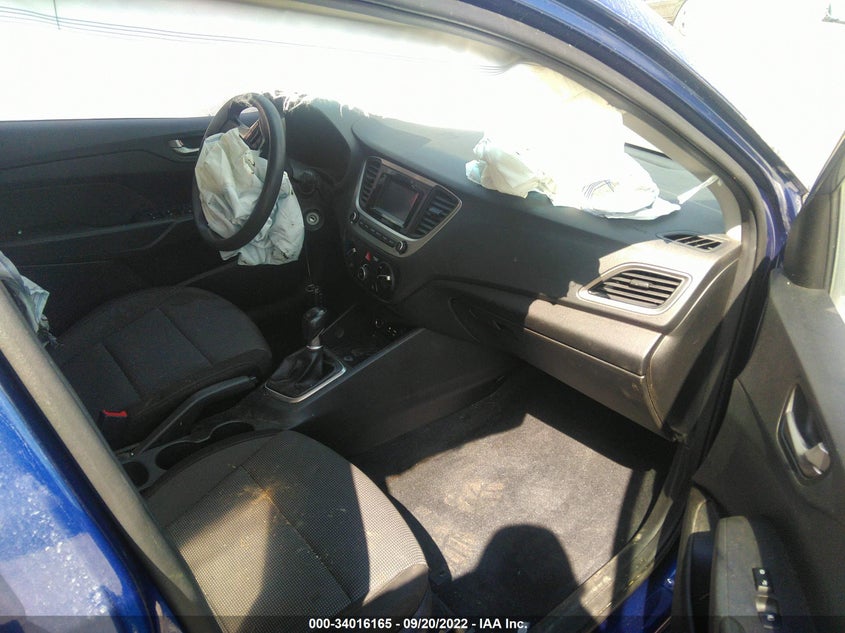 VIN 3KPC24A35JE021846 2018 HYUNDAI ACCENT SE