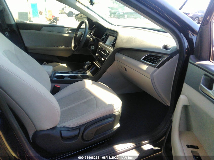 VIN 5NPE24AF5HH569872 2017 HYUNDAI SONATA SE