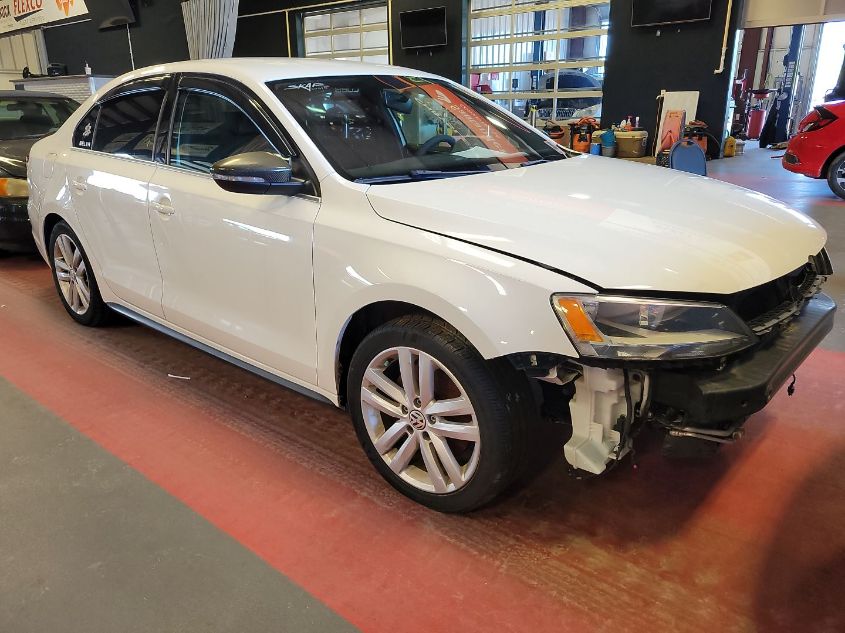 2013 VOLKSWAGEN GLI 3VW4A7AJ2DM255747