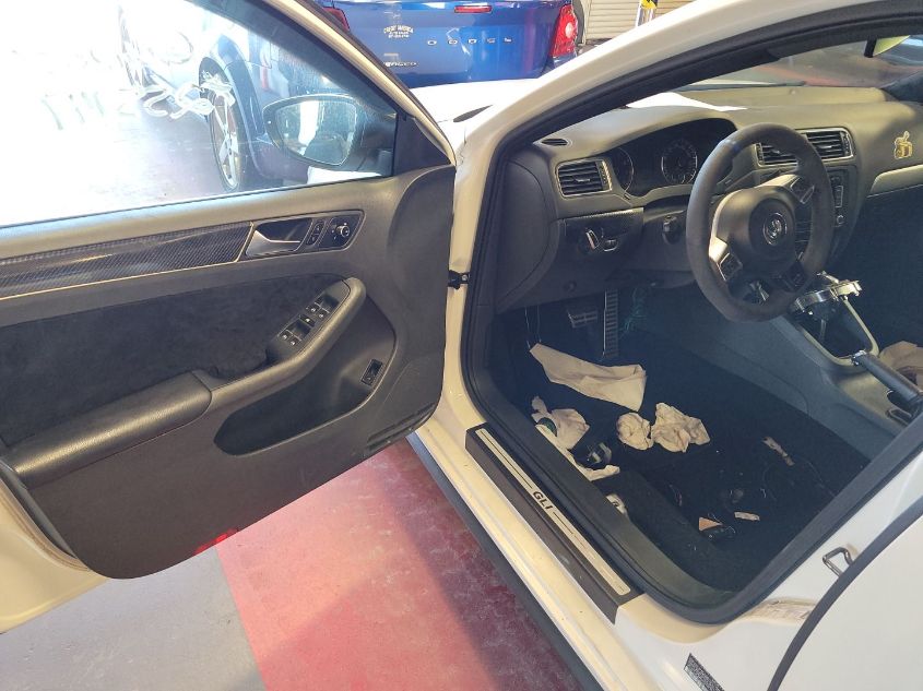 2013 VOLKSWAGEN GLI 3VW4A7AJ2DM255747