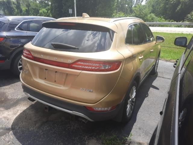 2015 LINCOLN MKC 5LMCJ2A92FUJ01568